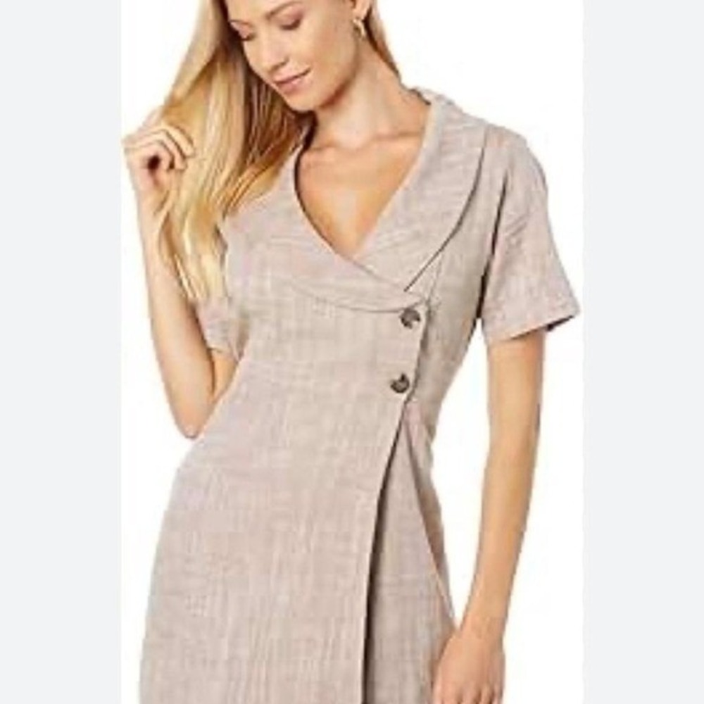 NWT Lost & Wander Tan & Brown Mini Dress / Size Med / Perfect for Summer‎